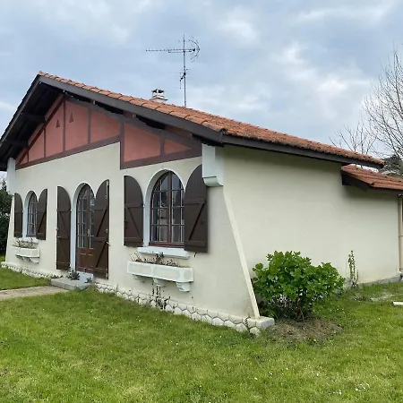 Сasa de vacaciones Charmante Maison A La Hume *